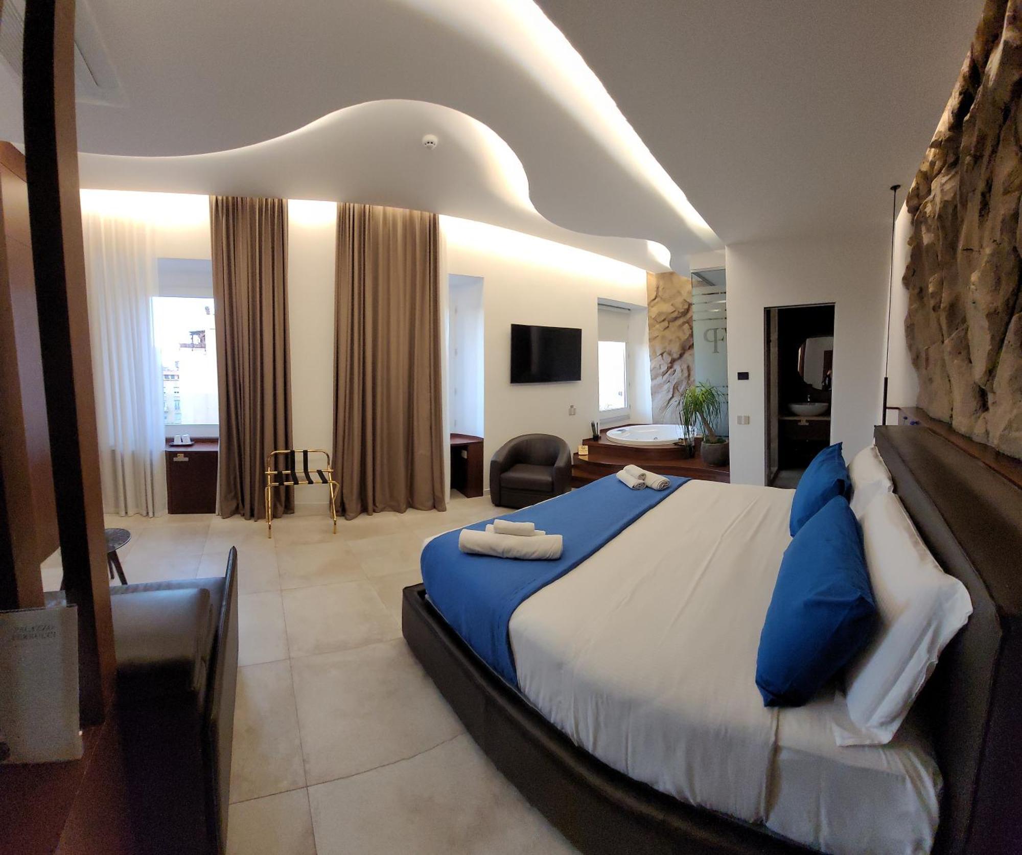 Palazzo Ferrucci Luxury Suites Кальярі Екстер'єр фото